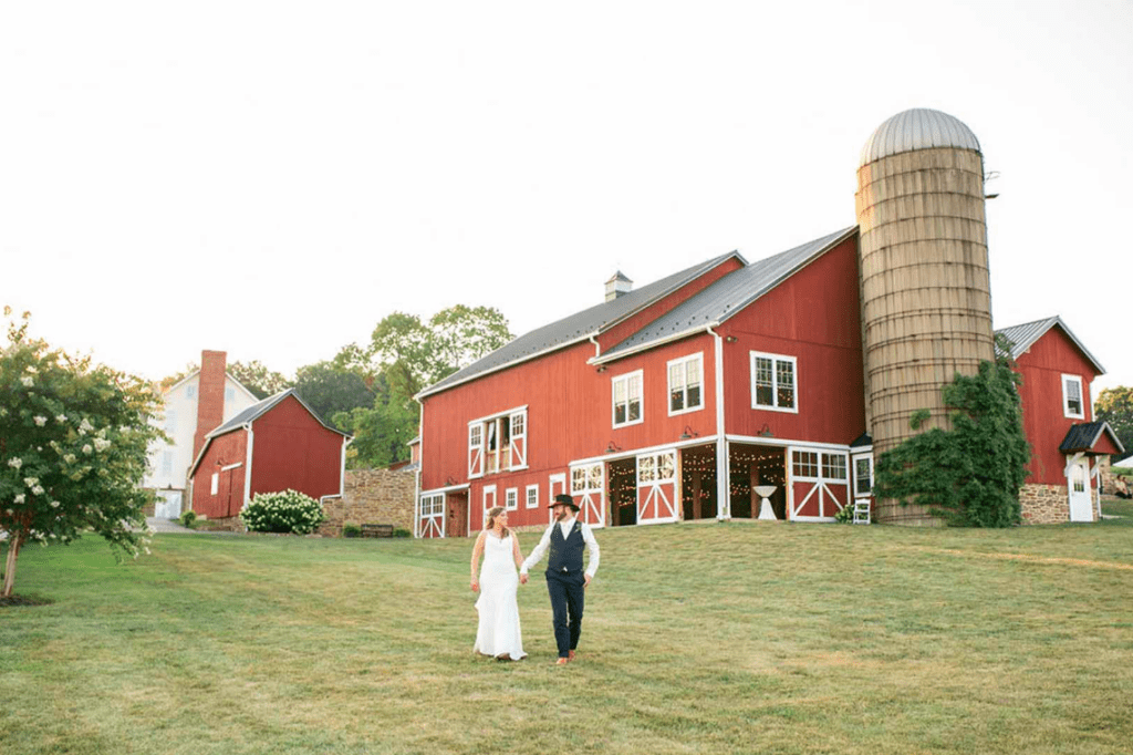 Pine Ridge countryside wedding venue