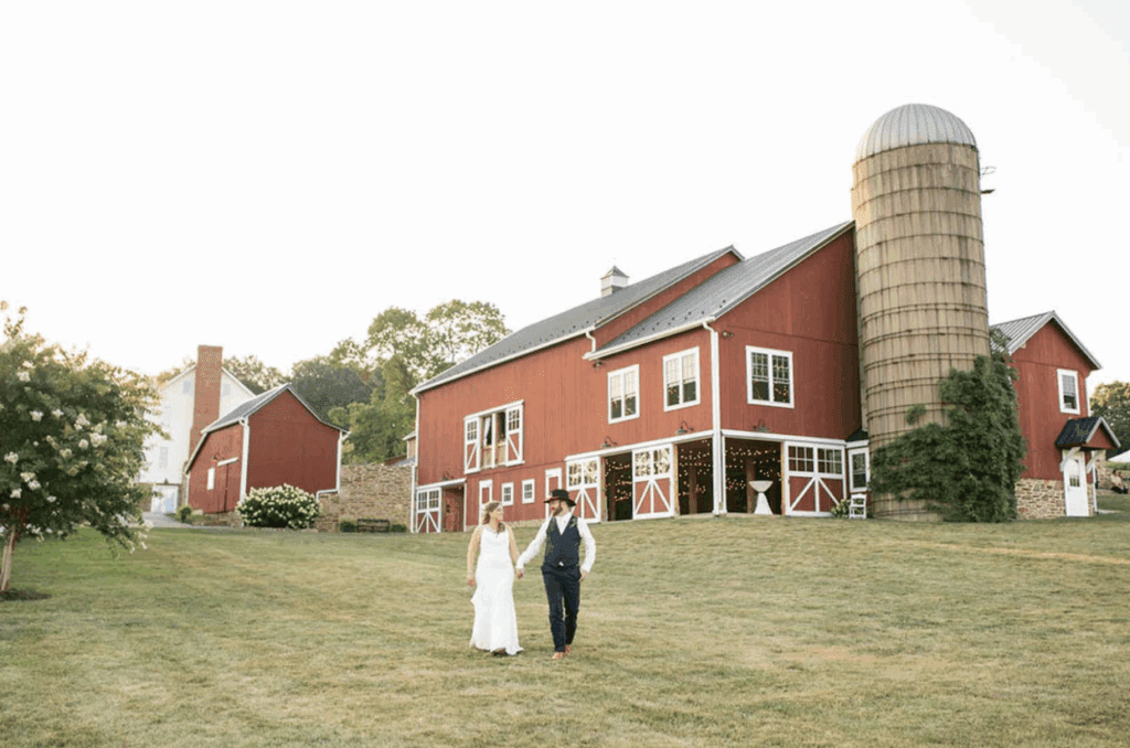 wedding party photo ideas​